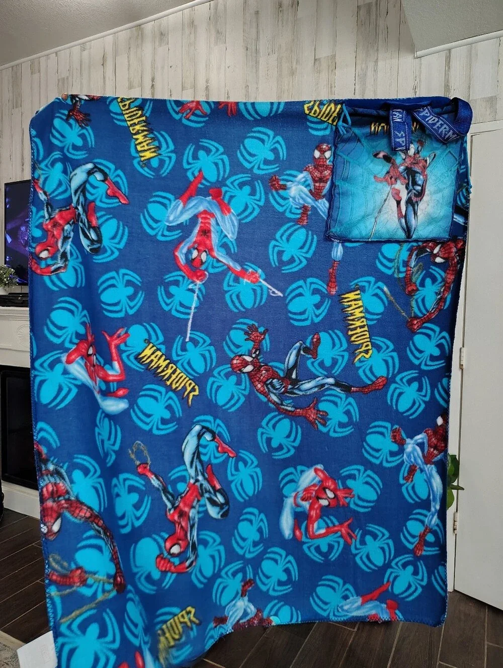 Marvel Spider-Man Blue & Red Fleece Throw Blanket/ Backpack 2004 Y2K RARE HTF